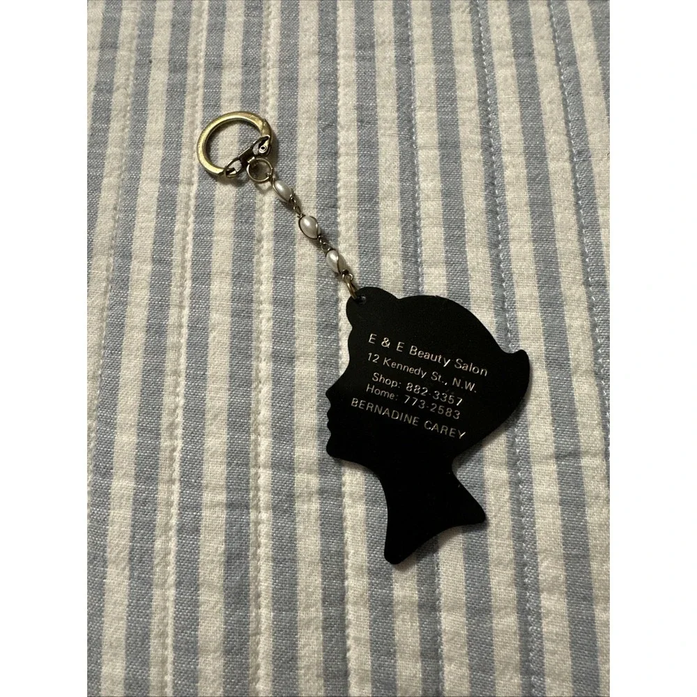 Vintage E & E‎ Beauty Salon Hair Styling Parlor Keychain